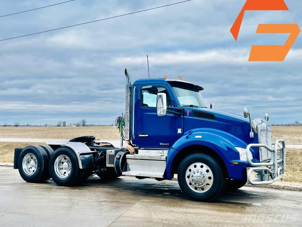 Kenworth T 880 Prime Movers