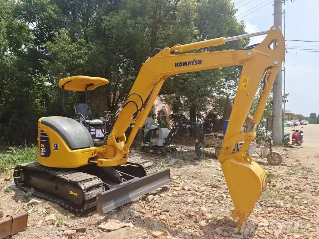 Komatsu PC35 Mini excavators < 7t (Mini diggers)