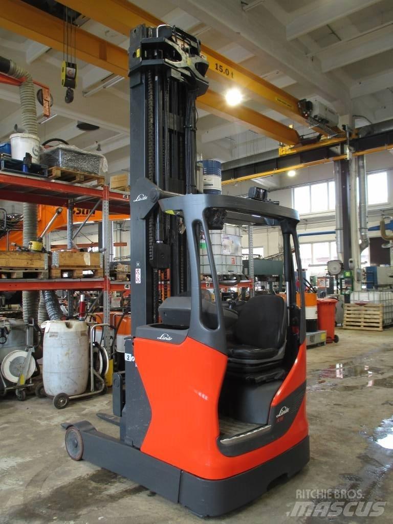 Linde R 16 HD Reach truck