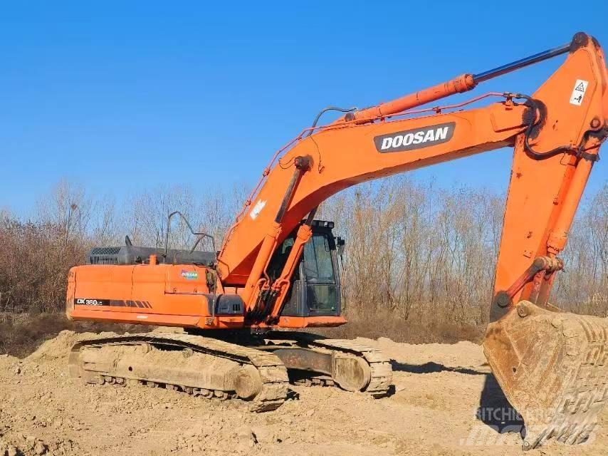 Doosan DX 380 LC Crawler excavators