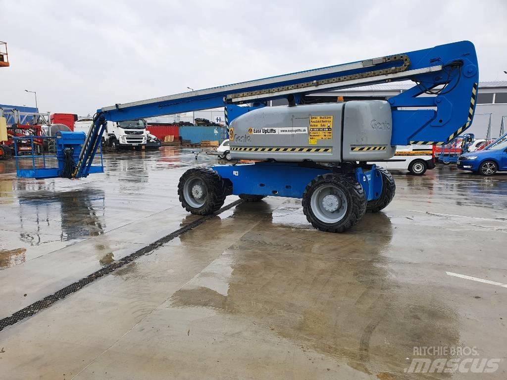 Genie Z-80/60 Articulated boom lifts