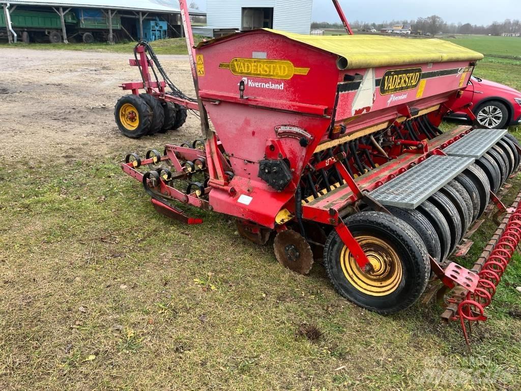 Väderstad Rapid400C Combination drills