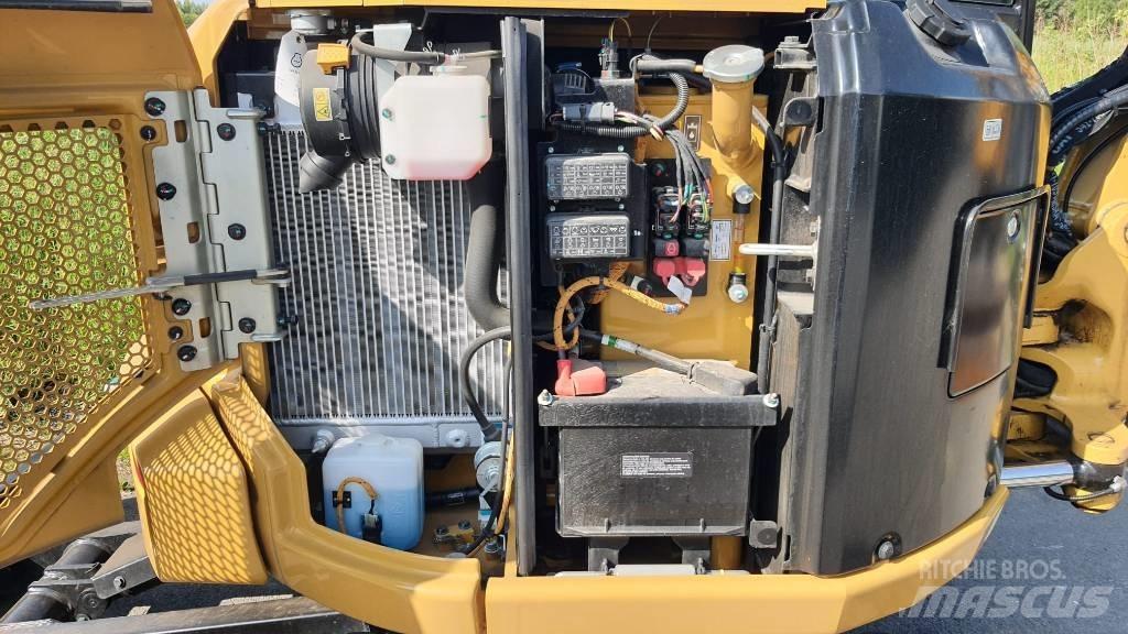 CAT 302.7 DCR 07A Mini excavators < 7t (Mini diggers)