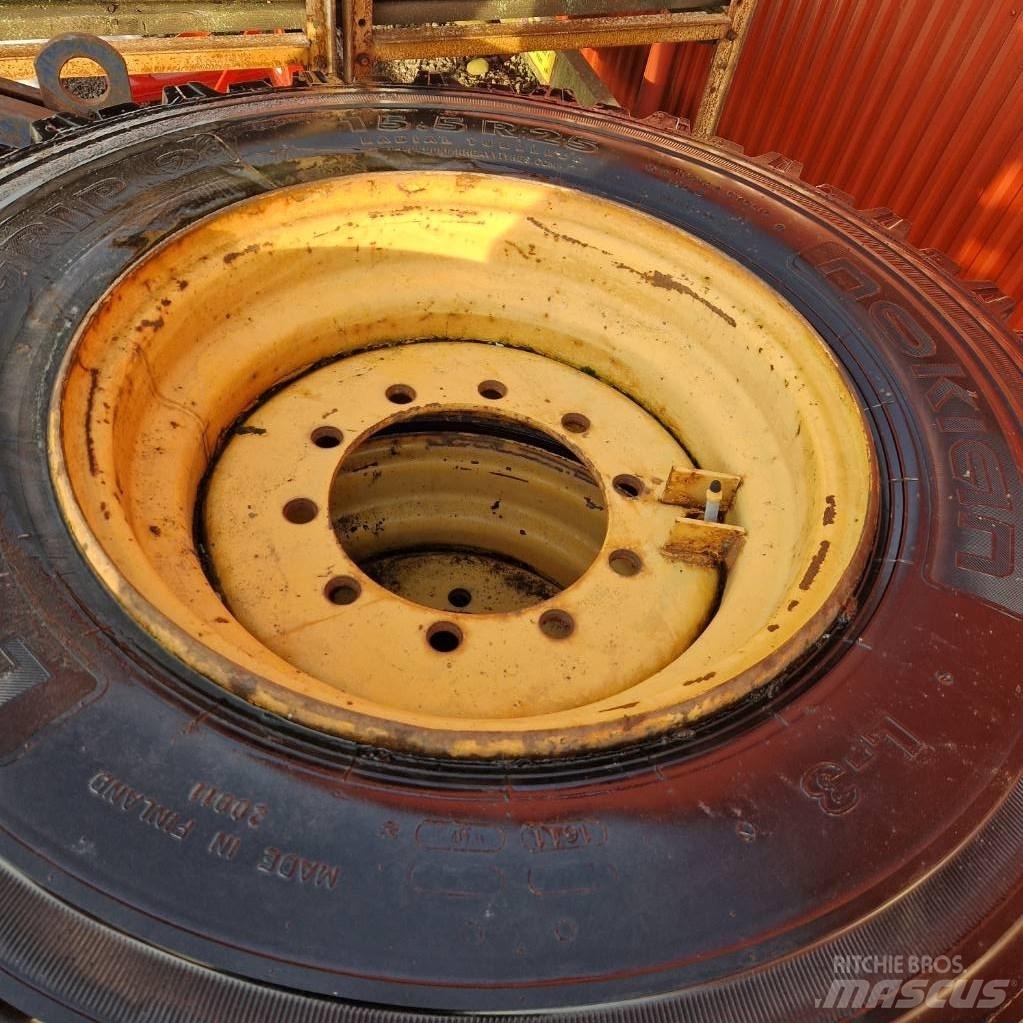  Däck Nokian Tyres, wheels and rims