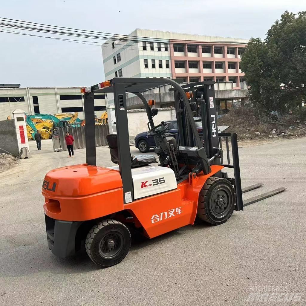 Heli CPC35 Diesel trucks
