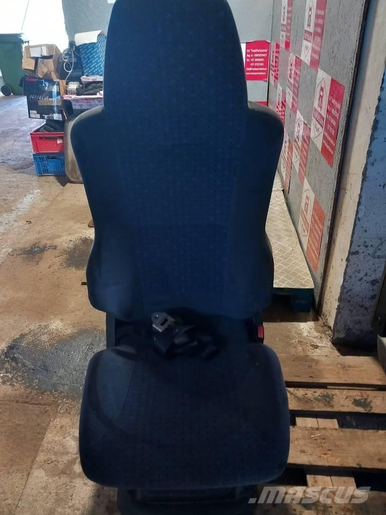 MAN TGM  81623076528 Cabins and interior