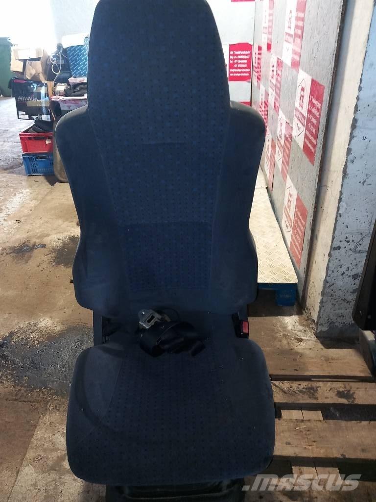 MAN TGM  81623076528 Cabins and interior