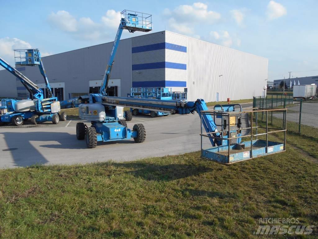Genie S85 Articulated boom lifts