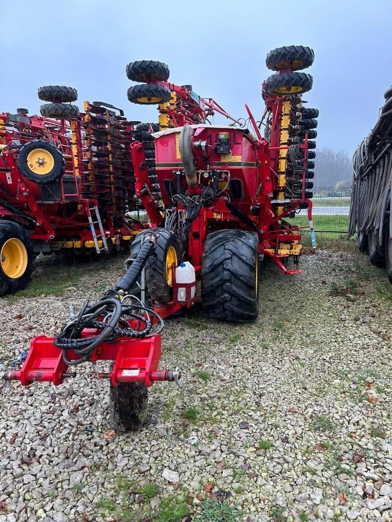 Väderstad Rapid800 Combination drills