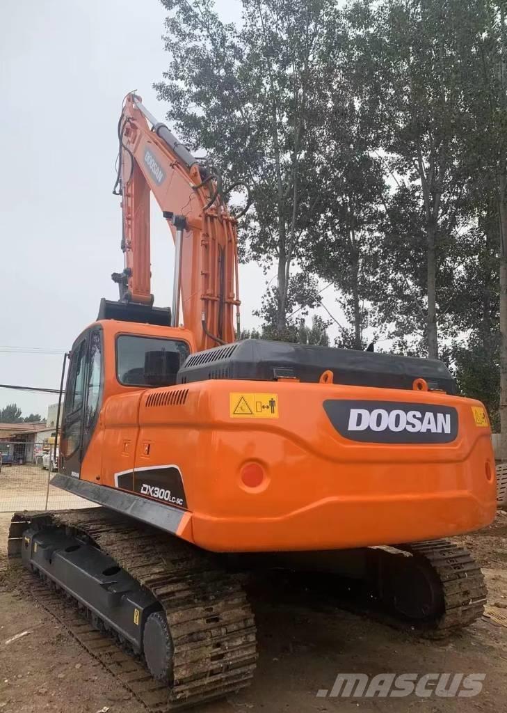 Doosan DX300LC-9C Crawler excavators