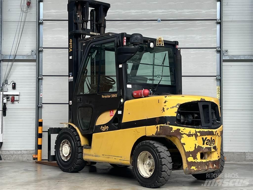 Yale GDP50VX Diesel trucks
