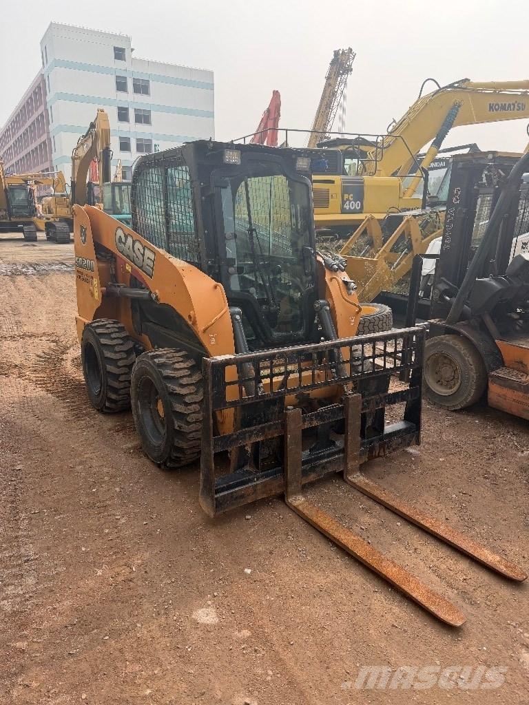 CASE SR200 Skid steer loaders