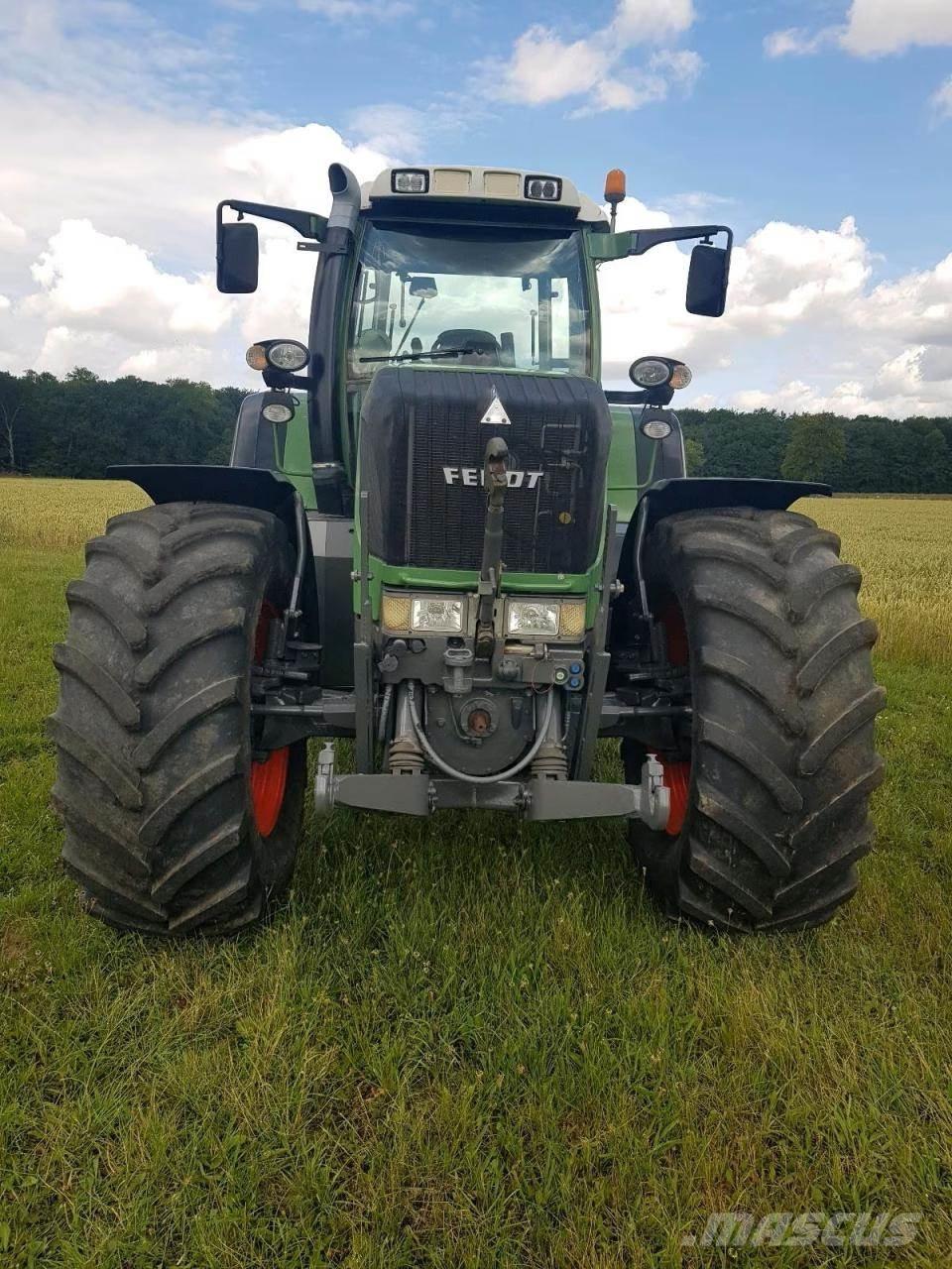 Fendt 930 Vario Tractors