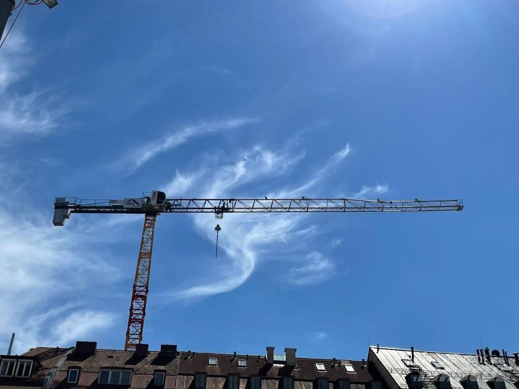 Saez TLS 55 13 Tower cranes