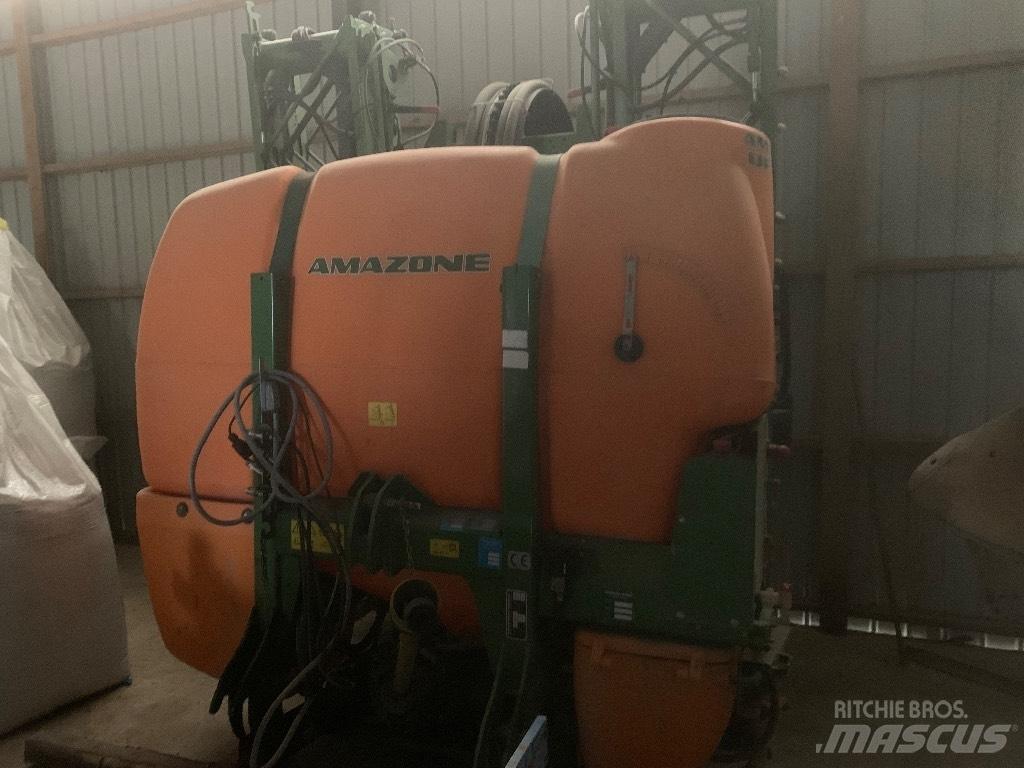 Amazone UF 1501 Mounted sprayers