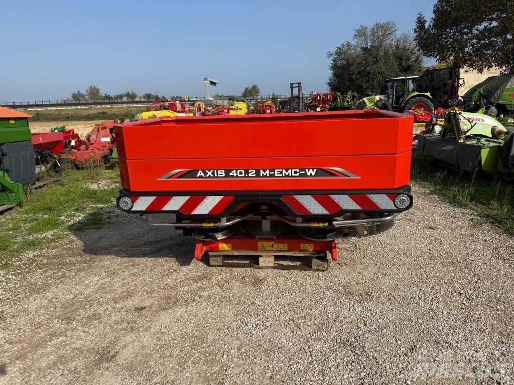 Kuhn AXIS 40.2 Fertilizer sprayers
