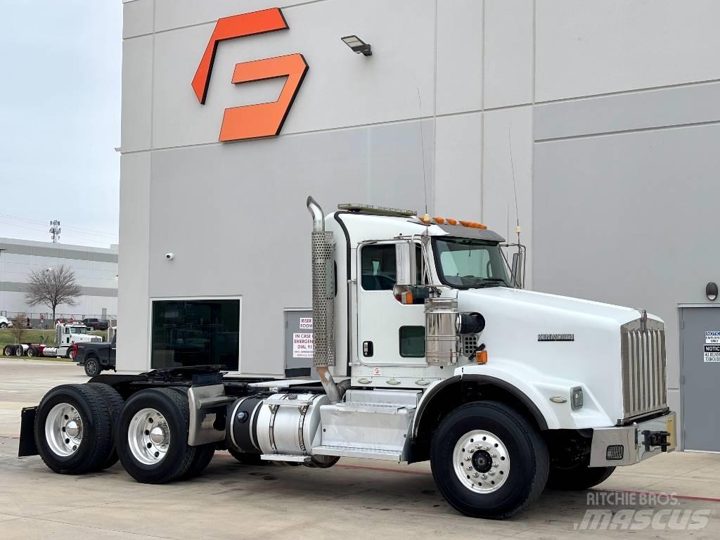 Kenworth T 800 Prime Movers