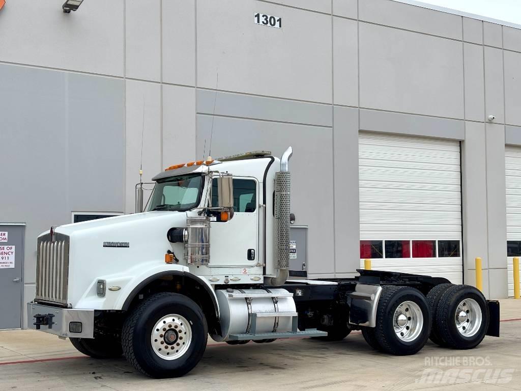 Kenworth T 800 Prime Movers
