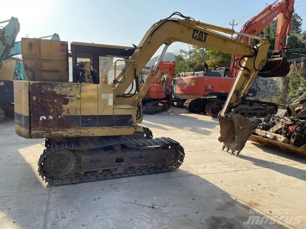 CAT E 70 B Crawler excavators