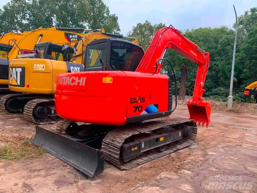 Hitachi Zaxis 70 Crawler excavators