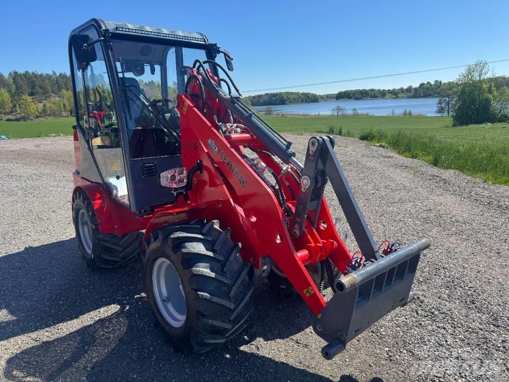 Flexitrac 1226 CAB Multi-purpose loaders