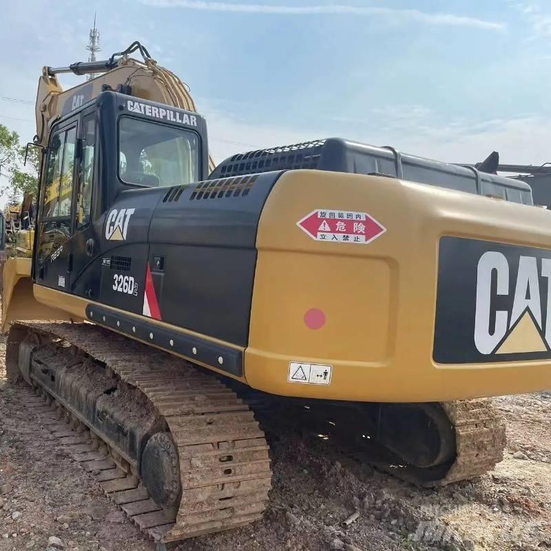 CAT 326 D Crawler excavators