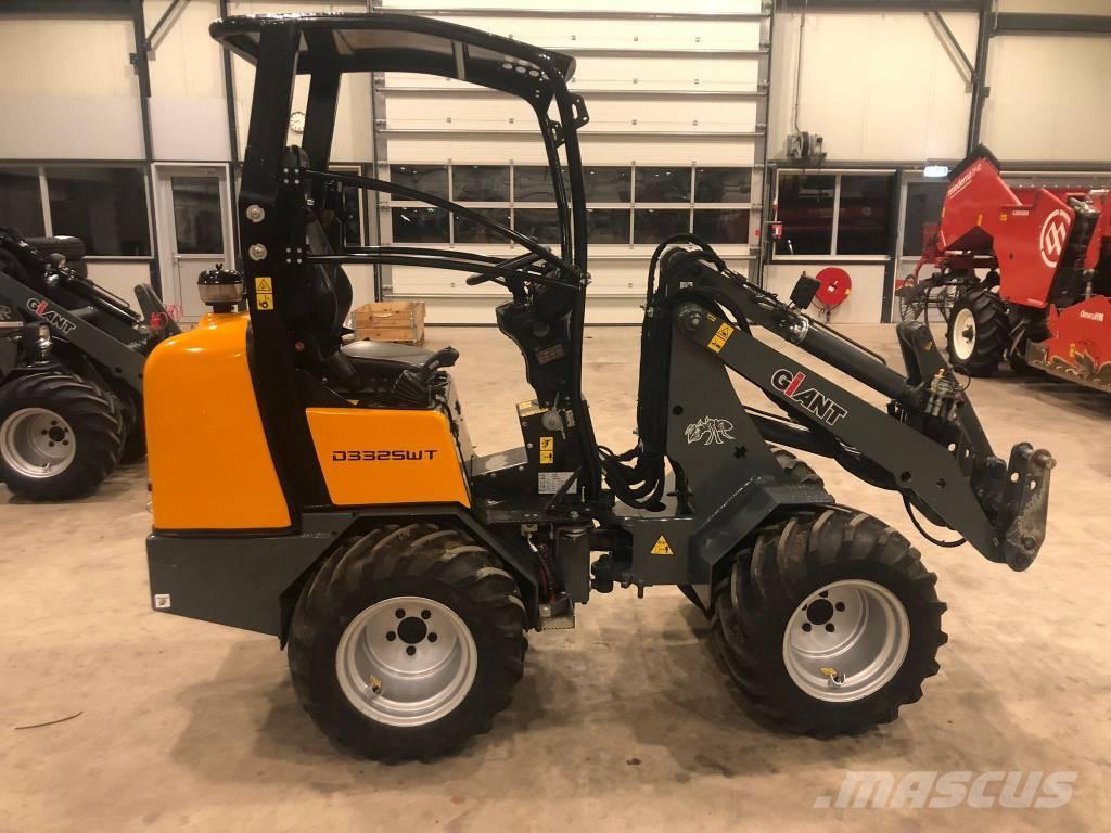 GiANT D 332 SWT Multi-purpose loaders
