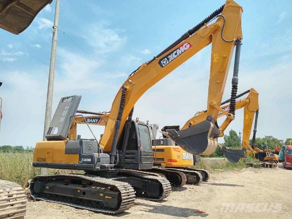 XCMG XE 215 DA Crawler excavators