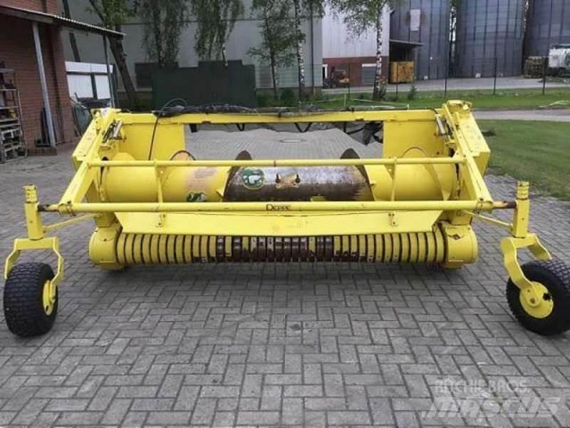 John Deere 630 B Combine harvester accessories