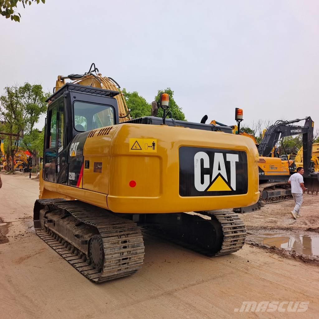 CAT 320 D 2 L Crawler excavators