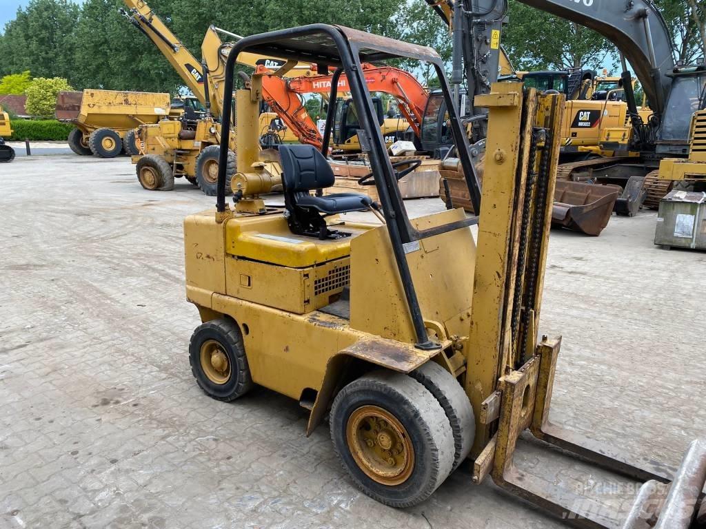 CAT V 50 B Diesel trucks