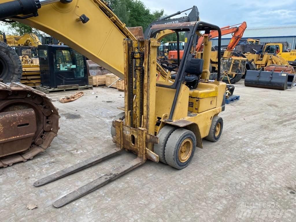 CAT V 50 B Diesel trucks