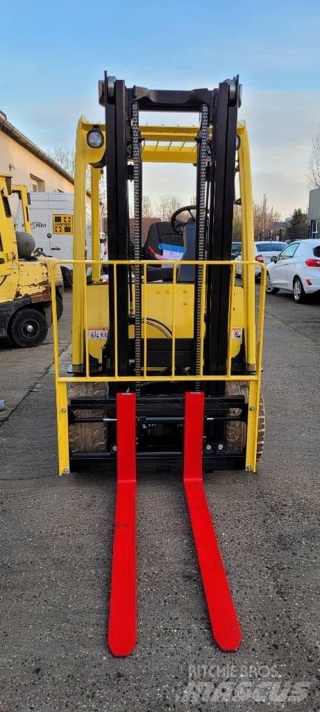 Hyster J2.5XN Electric forklift trucks