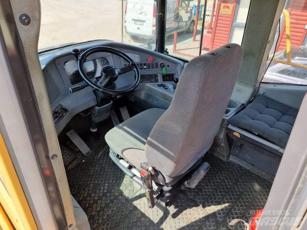 Volvo A 25 D 6X6 Articulated Haulers