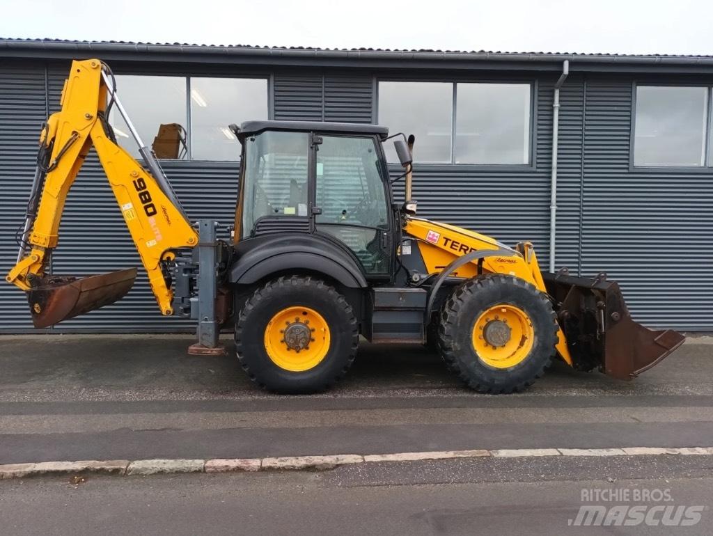 Terex 980 Elite Backhoe