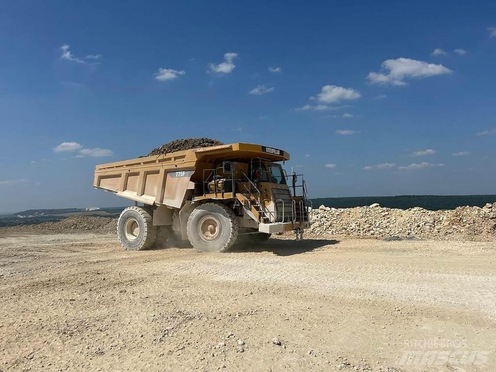 CAT Rebuilt 775F - Site dumpers