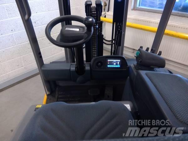Jungheinrich EFG 215 Electric forklift trucks