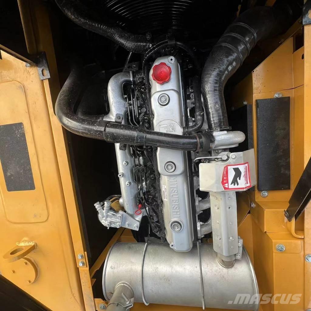 Sany SY 215 C Crawler excavators