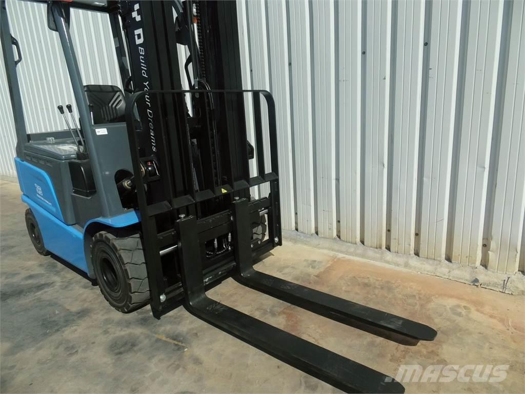 BYD ECB25B Electric forklift trucks