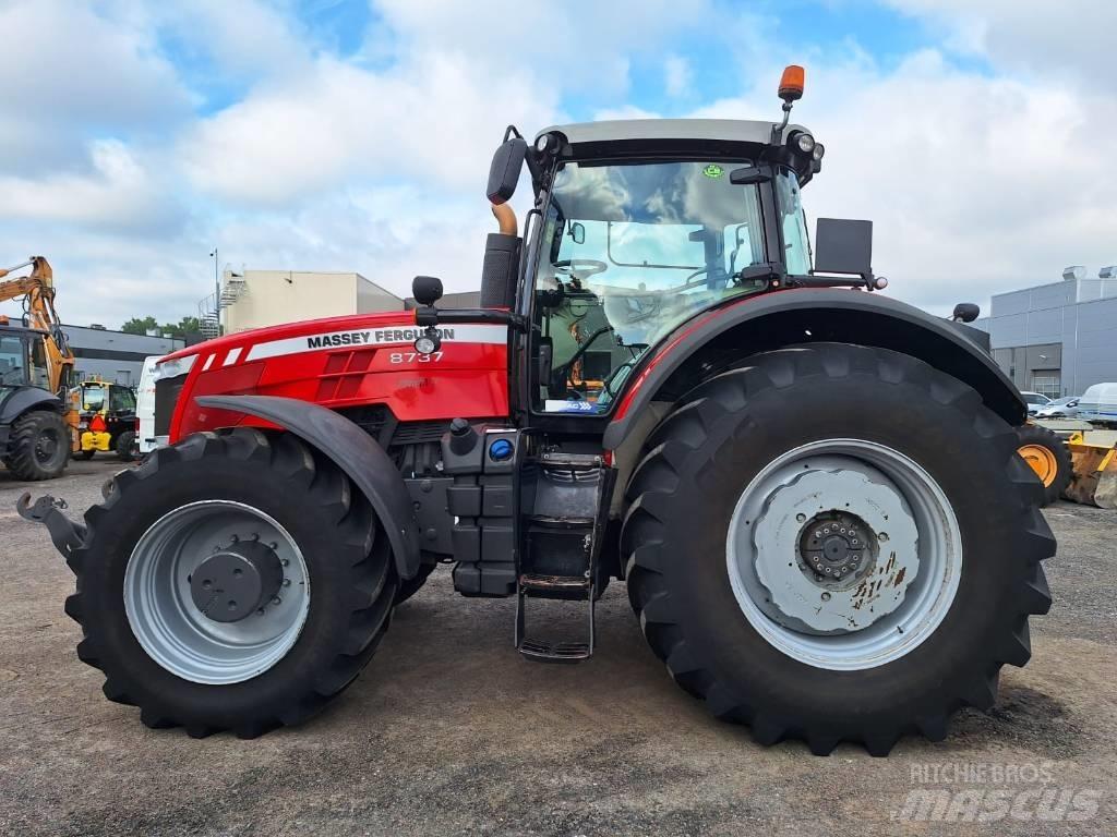 Massey Ferguson 8737 Tractors