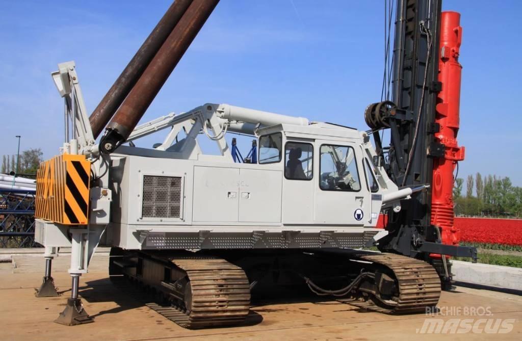 Hitachi KH125-3 GLSK Drilling rigs