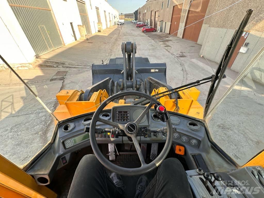 Volvo L 150 Wheel loaders