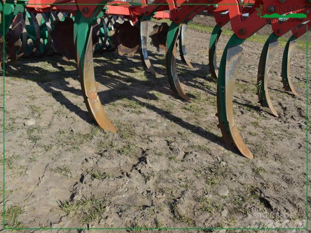 Agromasz Runner 30 Ploughs