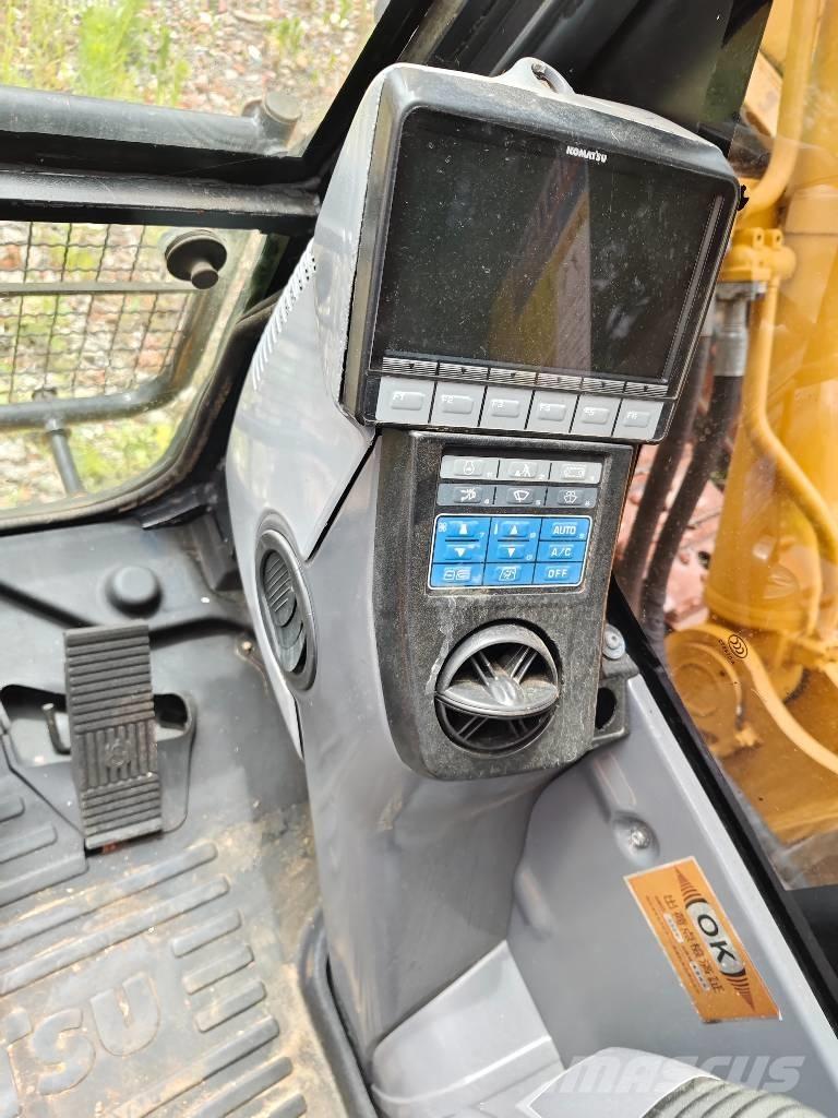 Komatsu PC 450-8 Crawler excavators