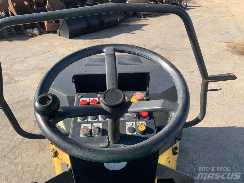 Bomag BW 120 AD-3 Twin drum rollers