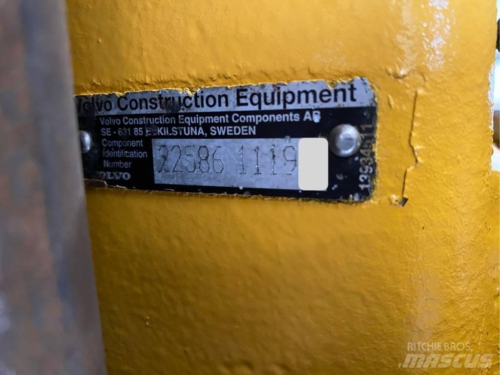 Volvo L 150 G Transmission