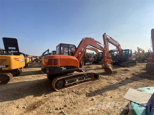 Doosan DX80 Mini excavators  7t - 12t