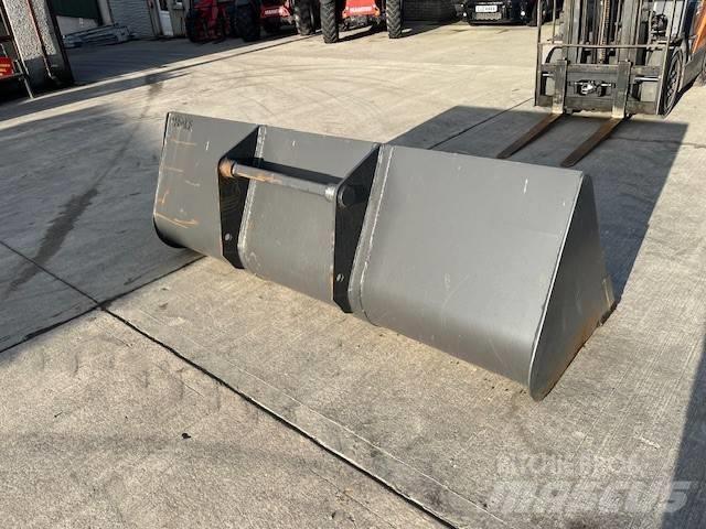 Manitou Bucket Telescopic handlers