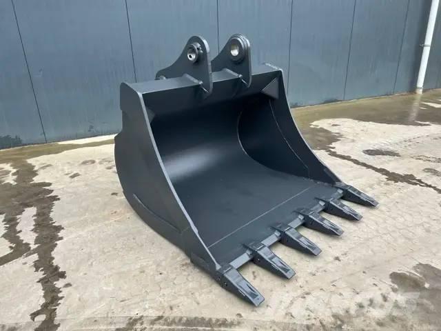 Hitachi ZX225 - 1.40m Buckets