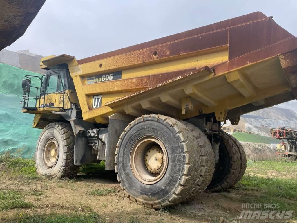Komatsu HD 605-7 Rigid dump trucks